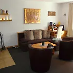 شقة Lachmann